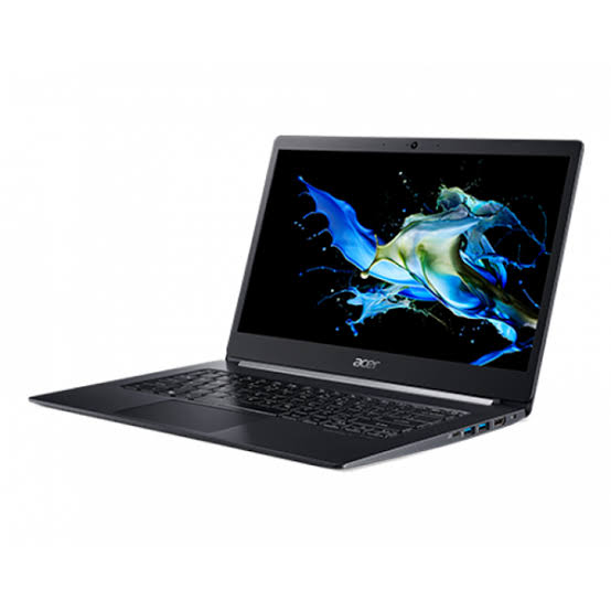 ACER TravelMate X514-51T Touch Display i5 8th gen/ 8GB ram / 256 Nvme